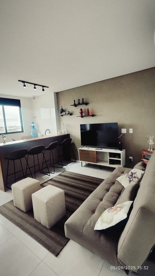 Apartamento para Temporada, em Florianpolis, bairro Ingleses do Rio Vermelho, 2 dormitrios, 2 banheiros, 1 sute, 1 vaga