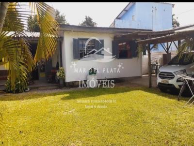 Casas 5 Quartos ou + para Venda, em Florianópolis, bairro São João do Rio Vermelho, 5 dormitórios, 3 banheiros, 2 vagas